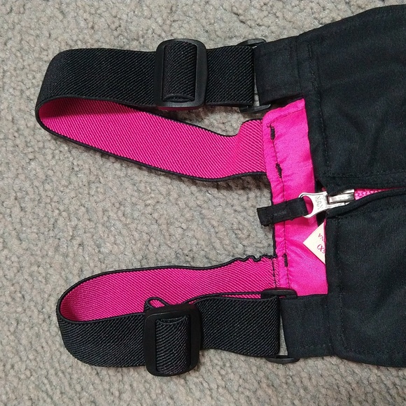 Girls Faded Glory Snowsuit - Picture 5 of 16